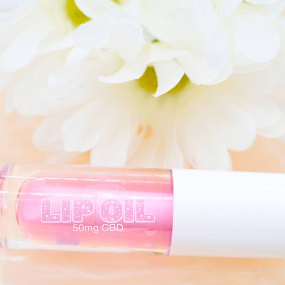 CBD Hydrating Lip Oil - Strawberry