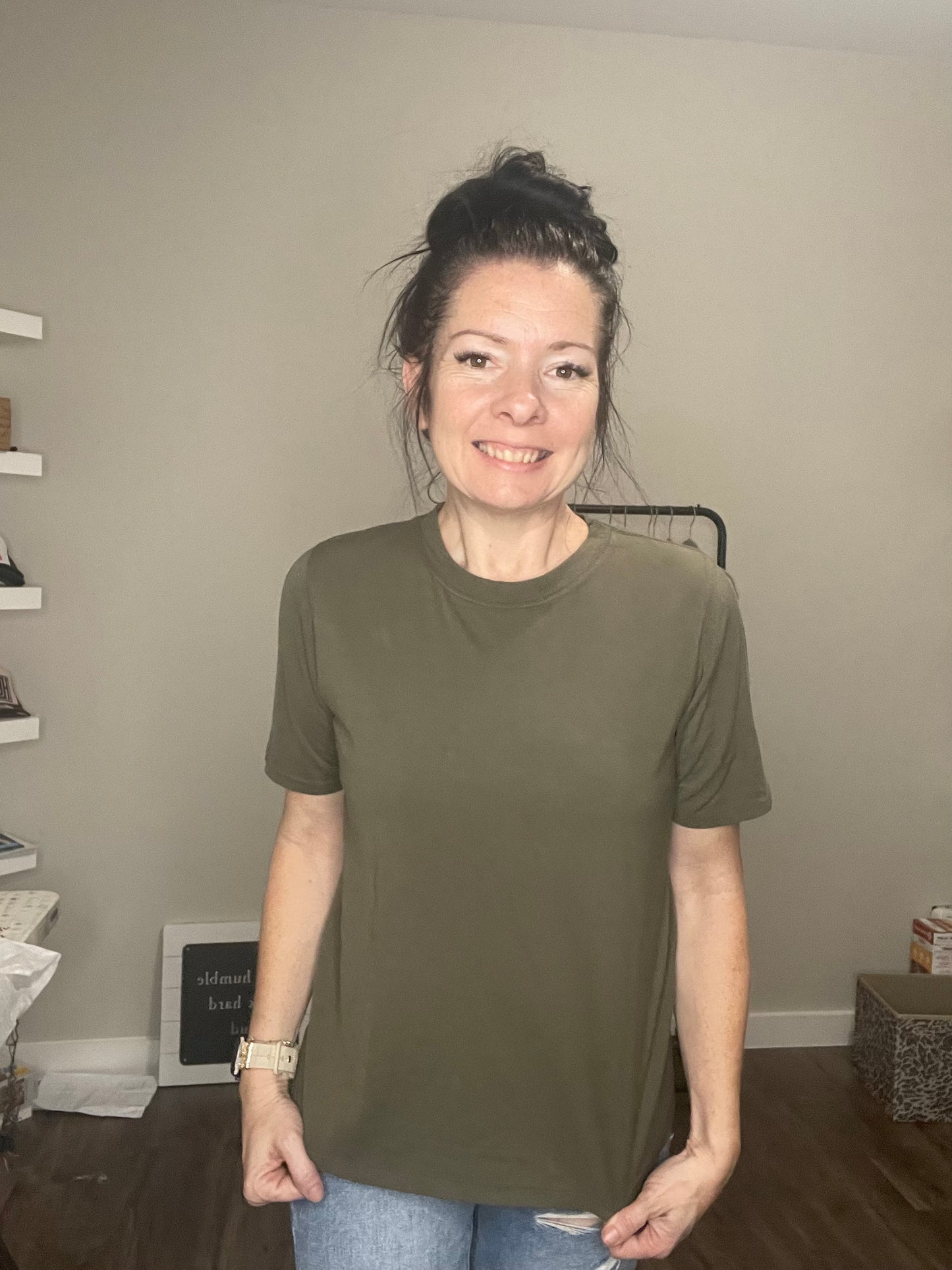 Classic Boxy Fit Tee - Ivy Green