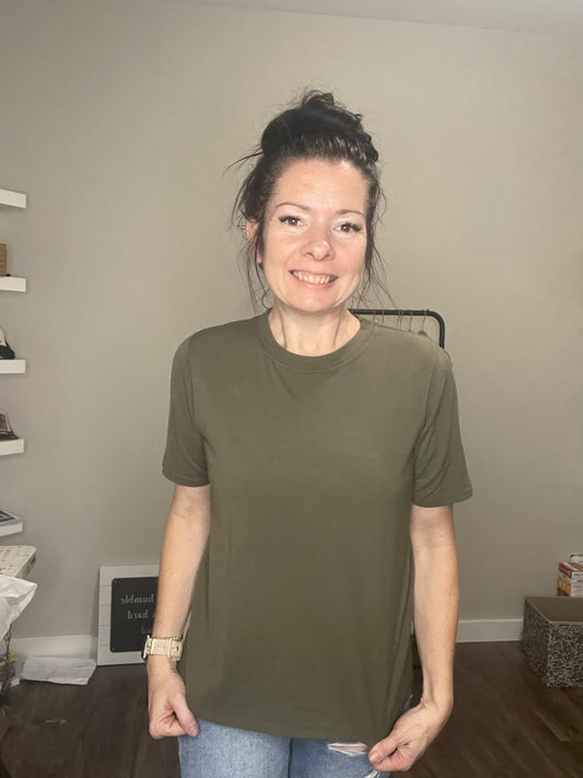 Classic Boxy Fit Tee - Ivy Green
