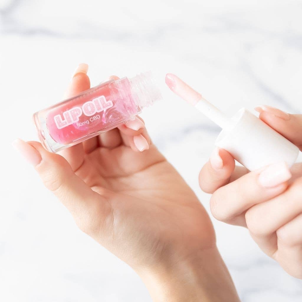 CBD Hydrating Lip Oil - Strawberry